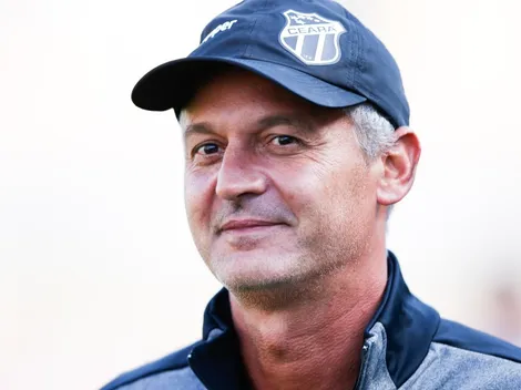 Ex-Vasco, Lisca 'Doido' fecha com time brasileiro