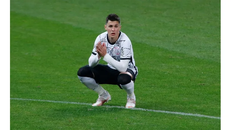 Corinthians v Internacional - Brasileirao 2021