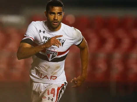 Quem vai pagar? Rádio divulga "engenharia financeira" do Atlético-MG para trazer Kardec