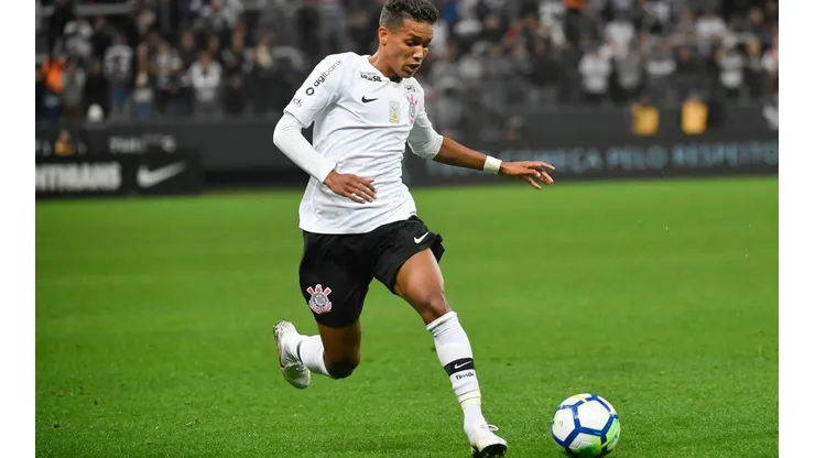 Pedrinho pode estar retornando ao futebol brasileiro