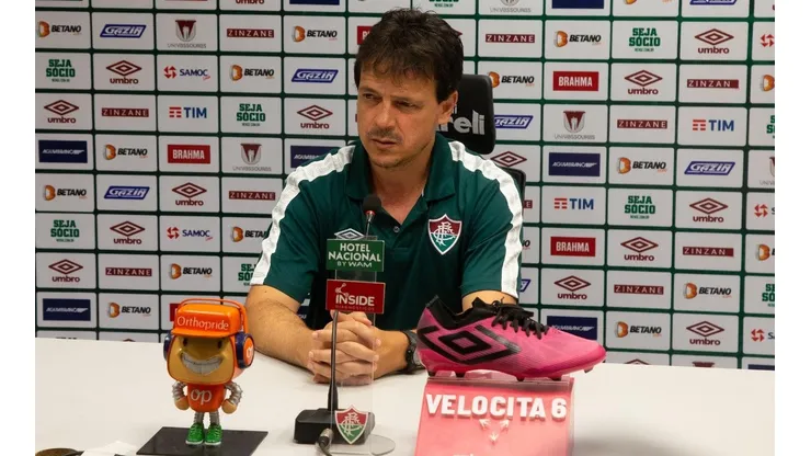 Fernando Diniz já fala sobre o duelo contra o Cruzeiro (FOTO DE MARCELO GONÇALVES / FLUMINENSE FC)