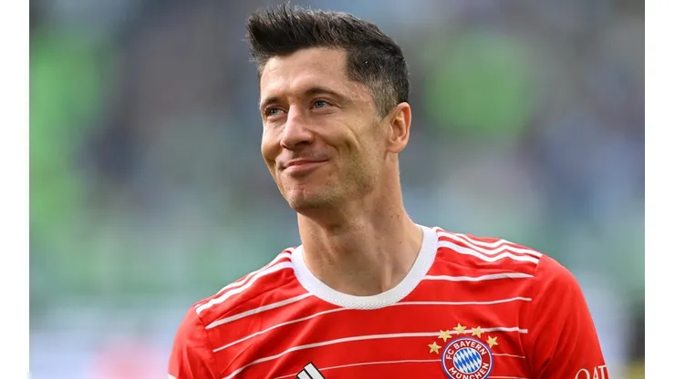 Robert Lewandowski, em campo pelo Bayern de Munique (Foto: Getty Images)