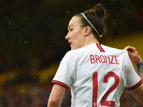 Barcelona anuncia Lucy Bronze