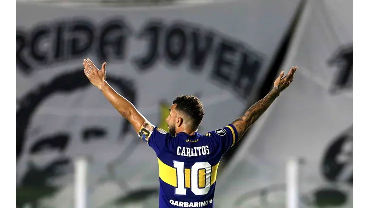 Carlos Tévez se aposentou recentemente dos gramados