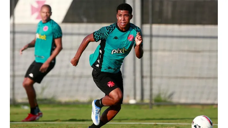 Andrey Santos está na mira de clubes europeus (Foto: Daniel RAMALHO/CRVG)