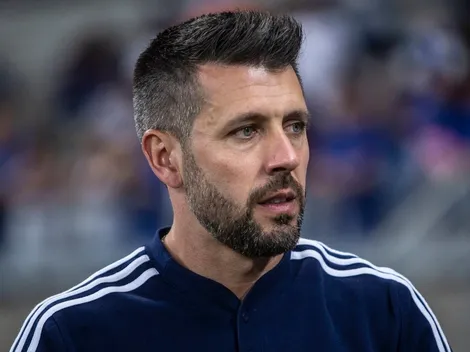 Mesmo com liderança isolada, Pezzolano diz que há espaço para melhorar