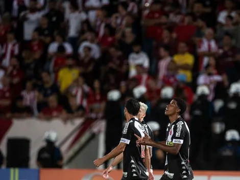 Joia do Vasco marca seu primeiro gol como profissional e diz: 'A base é muito forte