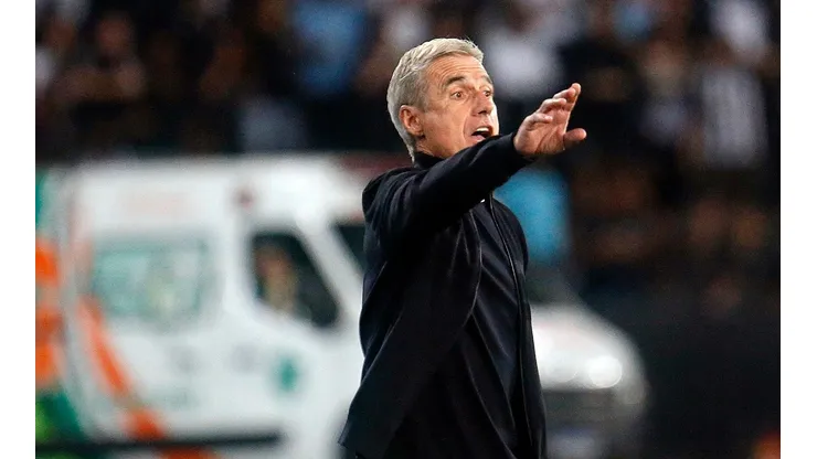 Luís Castro defende Botafogo após mau momento (Foto: Vitor Silva/Botafogo)