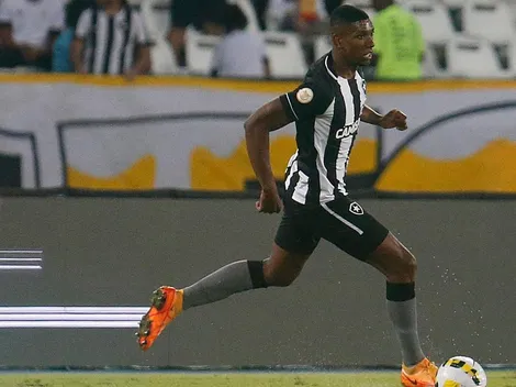Kanu é direto e fala o que Botafogo precisa fazer para ficar no topo da tabela