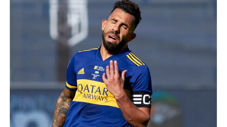 Carlos Tévez anunciou aposentadoria do futebol