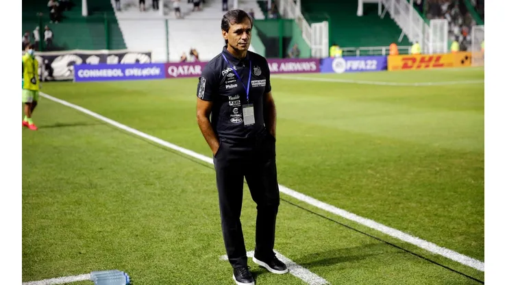 Banfield v Santos - Copa CONMEBOL Sudamericana 2022