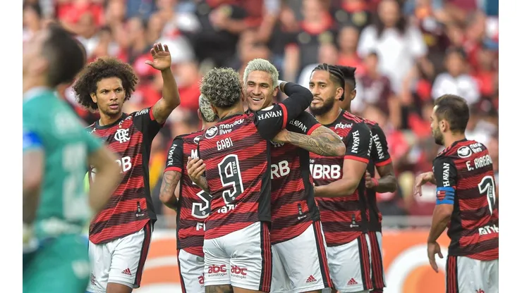 Pedro e Gabigol tem rendido bem jogando juntos (Foto: Thiago Ribeiro/AGIF)