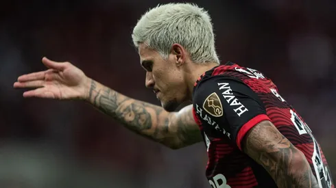 Pedro marcou o segundo gol do Flamengo na vitória sobre o Sporting Cristal (Foto: Thiago Ribeiro/AGIF)