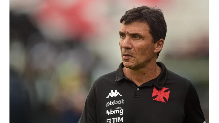 Meia diz que está à disposição de Zé Ricardo para ser utilizado desde o ínicio (Foto: Thiago Ribeiro/AGIF)