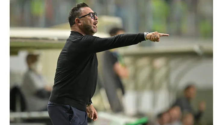 Antonio Mohamed confirmou chegada de Cristian Pavón ao Atlético-MG
