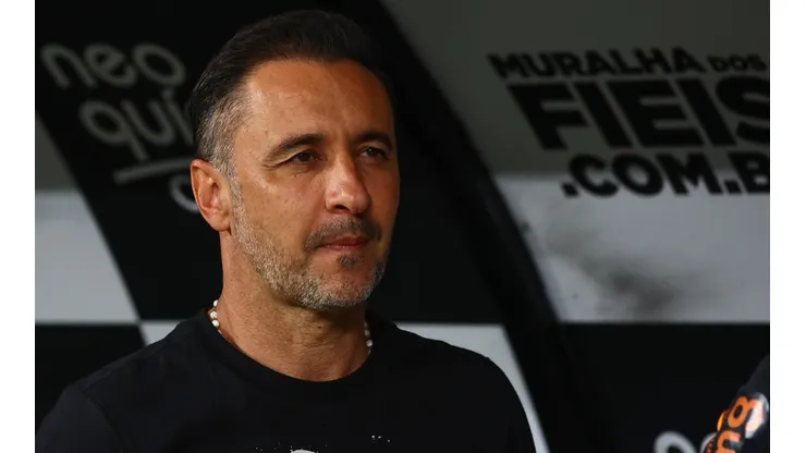 Vítor Pereira, treinador do Corinthians (Foto: Marcello Zambrana/AGIF)