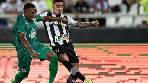Rafael mostra ansiedade para entrar em campo em nova fase do Botafogo (Foto: Jorge Rodrigues/AGIF)