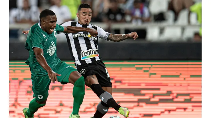 Rafael mostra ansiedade para entrar em campo em nova fase do Botafogo (Foto: Jorge Rodrigues/AGIF)