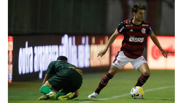 Rodrigo Caio voltou a atuar após lesão no joelho (Foto: Gilvan de Souza/Flamengo)