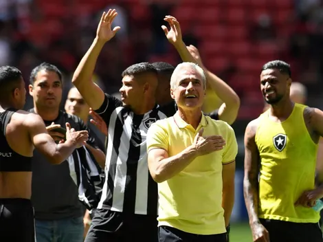 'Foi um grande jogo', elogia Luís Castro, após vitória do Botafogo sobre rival