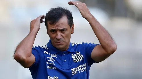 Fabián Bustos, treinador do Santos (Foto: Getty Images)