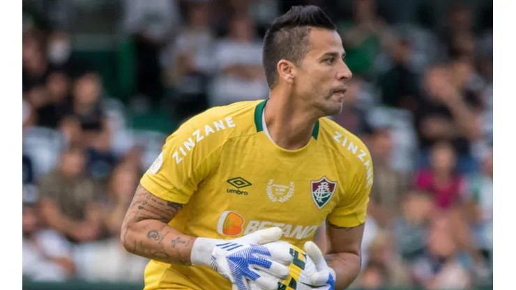 Fábio fala sobre primeiros treinos de Diniz e duelo decisivo contra o Junior Barranquilla (Foto: Robson Mafra/AGIF)