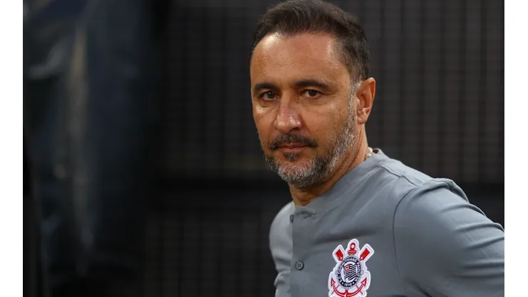 Vítor Pereira não poderá contar com Paulinho para o restante da temporada