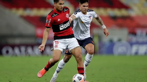 Flamengo v Liga Deportiva Universitaria - Copa CONMEBOL Libertadores 2021