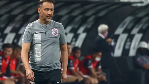 Vítor Pereira quer o retorno de Bruno Méndez