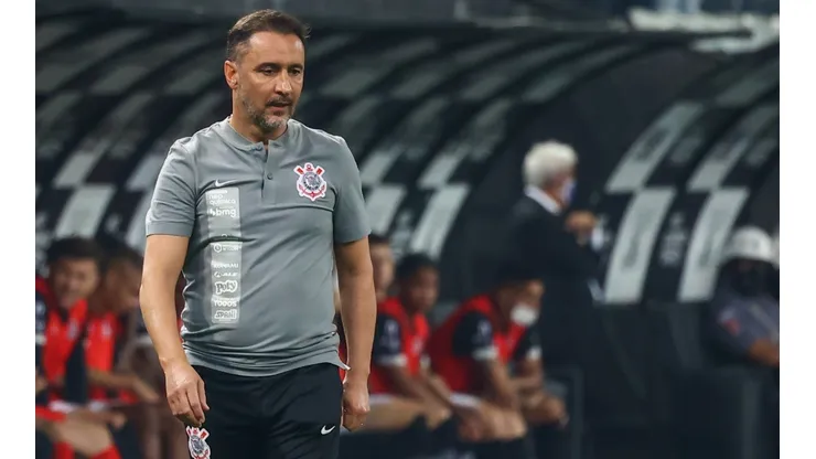Vítor Pereira quer o retorno de Bruno Méndez