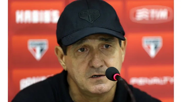 Vitoria v Sao Paulo - Brasileirao Series A 2014