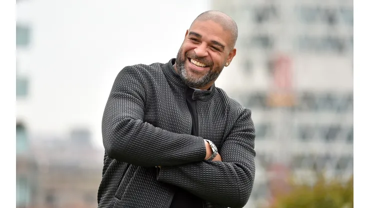 Adriano Imperador falou sobre a aposentadoria e admitiu que poderia ter jogado mais tempo