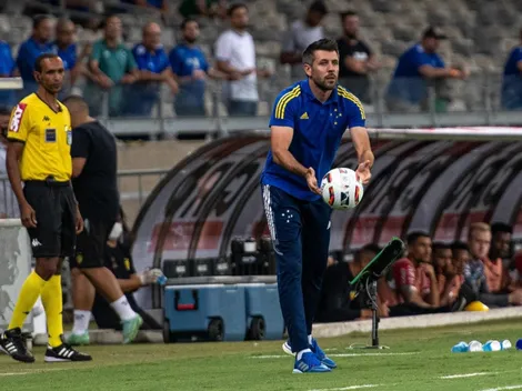 Pezzolano elogia falta de "estrela" no elenco do Cruzeiro após vitória na Série B