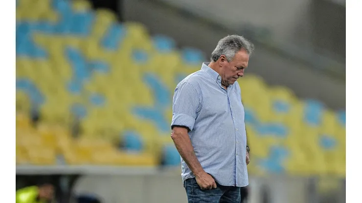 Abel lamenta derrota do Flu para o Internacional (Foto: Thiago Ribeiro/AGIF)