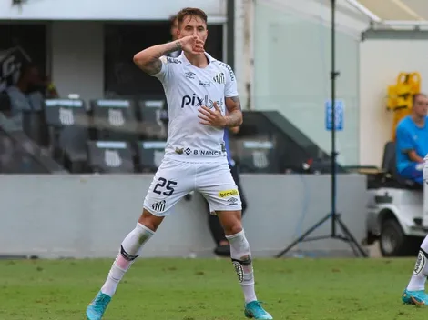 'Vamos brigar por coisas grandes', diz meia de líder do Campeonato Brasileiro