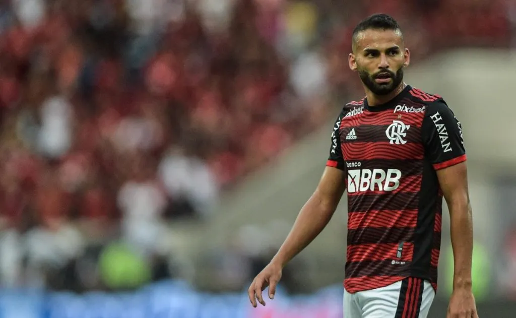 (Foto: Thiago Ribeiro/AGIF)