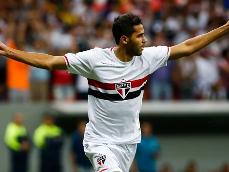 Gigante brasileiro avalia a contratação do atacante Alan Kardec, livre no mercado