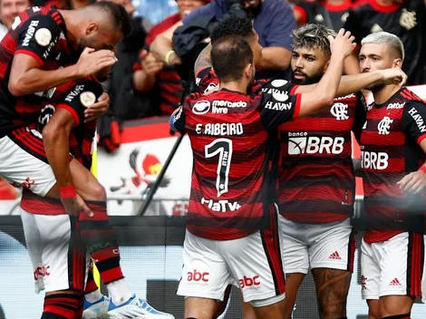 Titular do Flamengo arquiva fotos com a camisa do clube e pode estar de saída