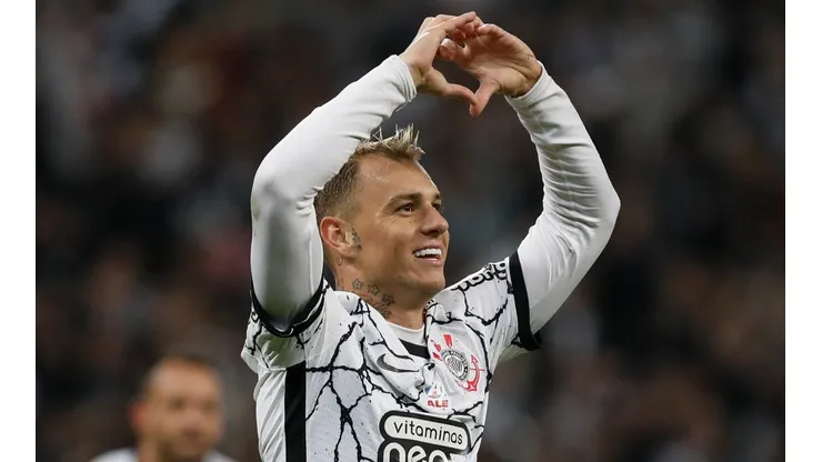 Corinthians v Avai - Brasileirao 2022