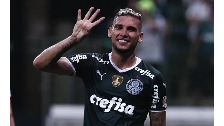Navarro já tem seis gols na Libertadores e é o artilheiro da competição (Foto: Ettore Chiereguini/AGIF)