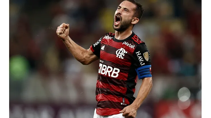 Flamengo v Talleres - Copa CONMEBOL Libertadores 2022