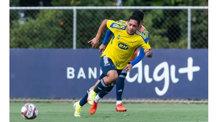 Vítor Roque vai deixar o Cruzeiro por R$24 mihões