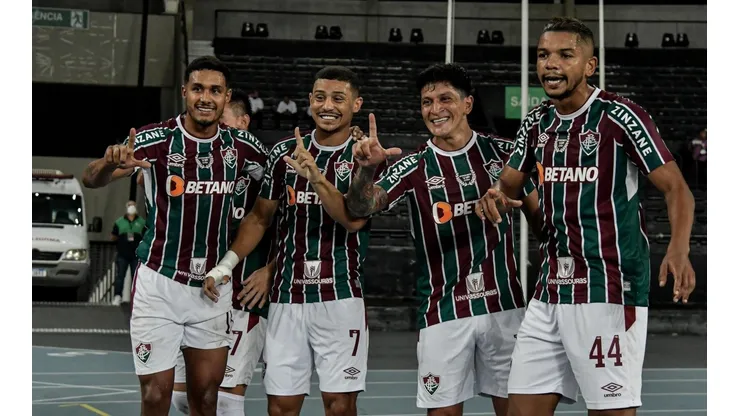 Cano entrou em campo em 20 dos 21 jogos do Flu em 2022 (Foto: Thiago Ribeiro/AGIF)