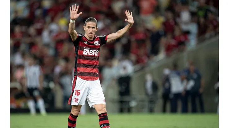 Filipe Luís exalta retorno de confiança com as vitórias no Flamengo (Foto: Jorge Rodrigues/AGIF)