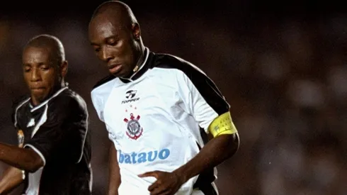 Freddy Rincón, em campo pelo Corinthians (Foto: Getty Images)