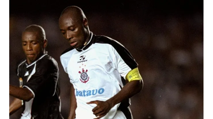 Freddy Rincón, em campo pelo Corinthians (Foto: Getty Images)