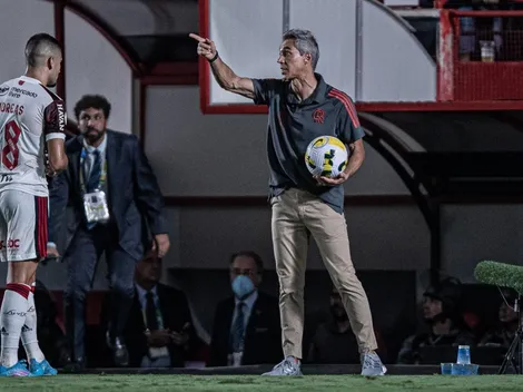 Paulo Sousa se incomoda com pergunta sobre esquema tático e debate com repórter