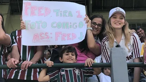 Torcida do Fluminense lotou estádio para incentivar equipe antes da estreia no Brasileirão (Foto: Twitter Fluminense)