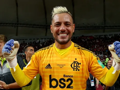 Gigante brasileiro faz proposta pelo goleiro Diego Alves, do Flamengo
