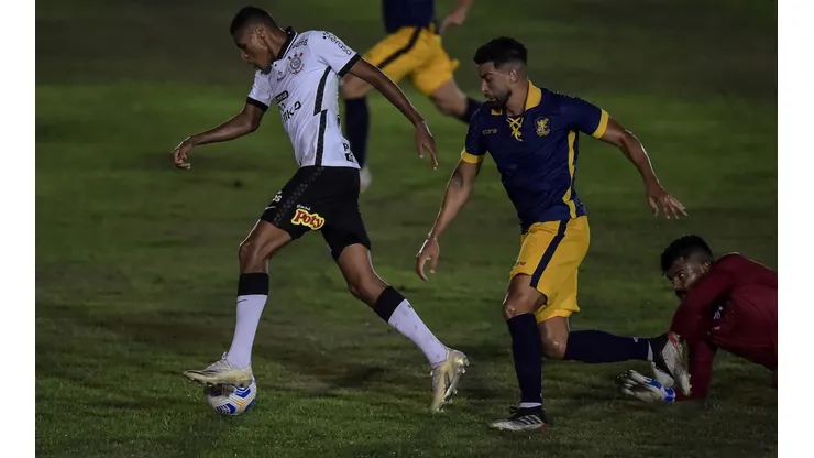Rodrigo Varanda deve ser emprestado à Chapecoense
